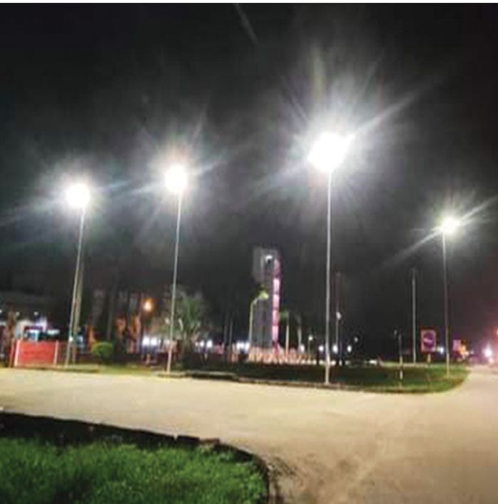 LED Integrated Solar Street Light (Premium Plus Series).jpg
